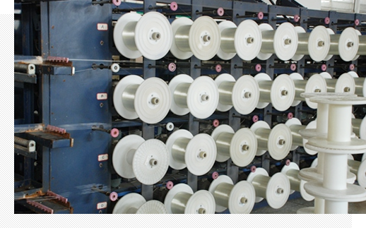 專(zhuān)業(yè)的生產(chǎn)管理團(tuán)隊(duì)